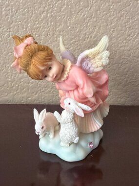 1997 Loving Thoughts Cherubim Ashley Somebunny Loves You Angel Figurine #62471